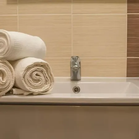 Centre De - Commerces - Wifi 랭스